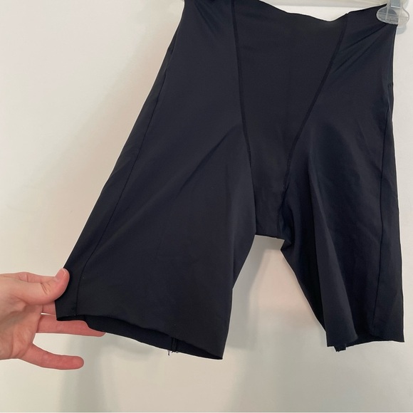 JOCKEY Mini Shaper Black High Waisted Elastic Waist Shaping Shapewear Shorts L - Picture 8 of 12